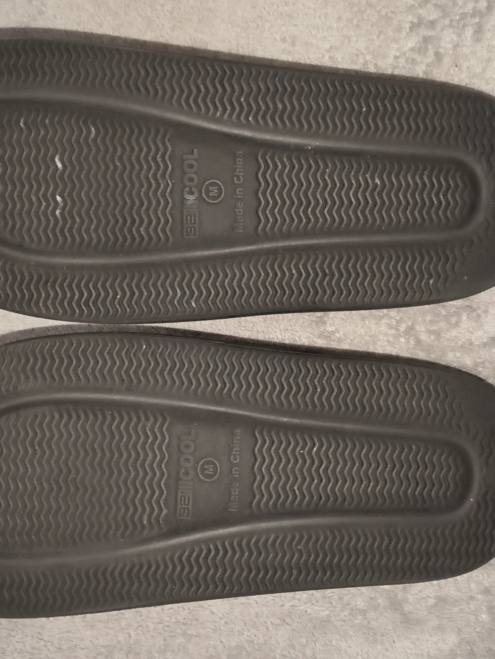 32 Degrees Black Slip-On Cushion Sandals